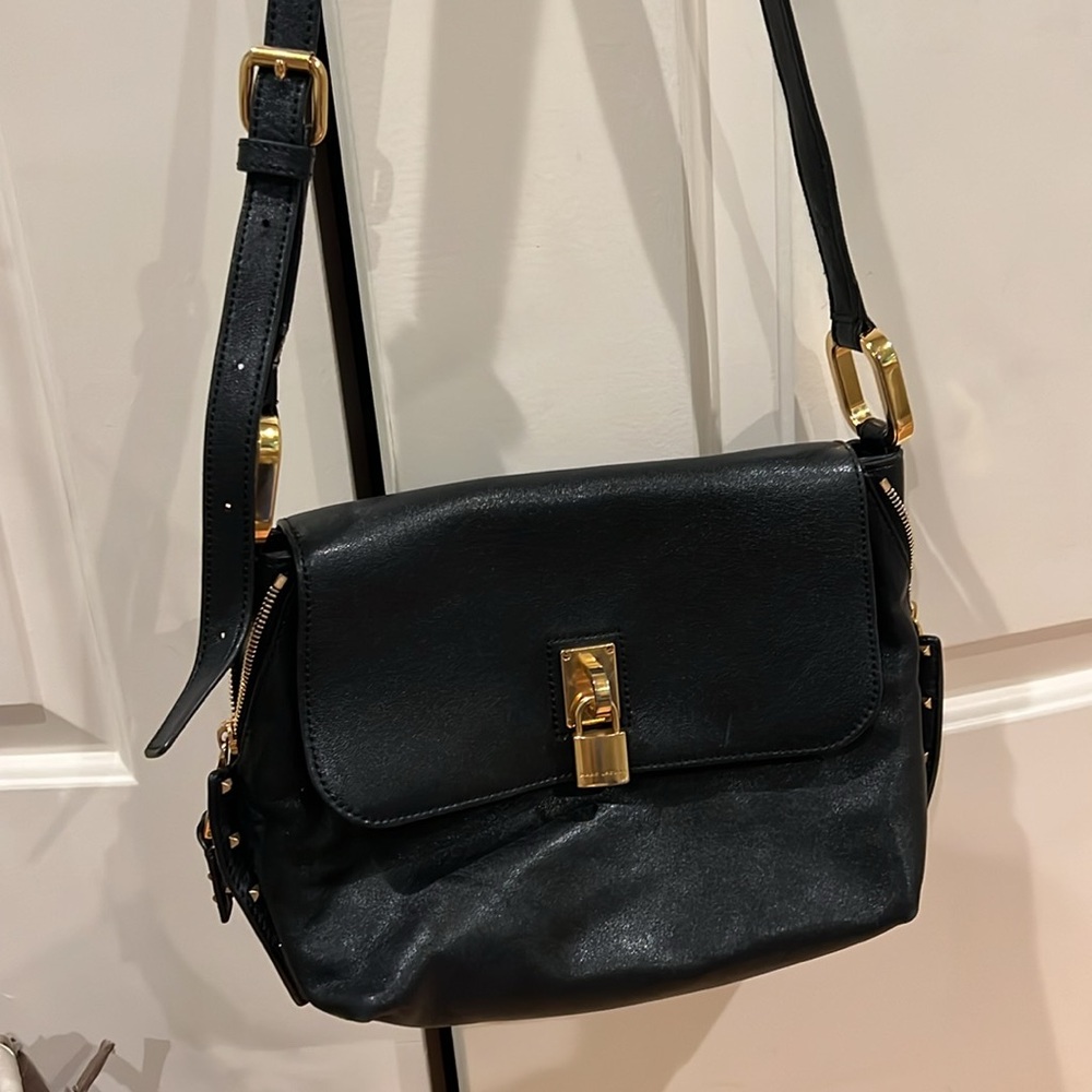 Marc Jacobs black leather shoulder bag with gold hardware